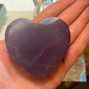 Flourite carved heart